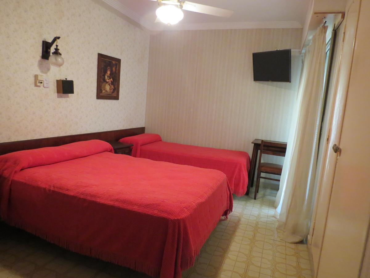 Hotel Trocadero Necochea Eksteriør billede